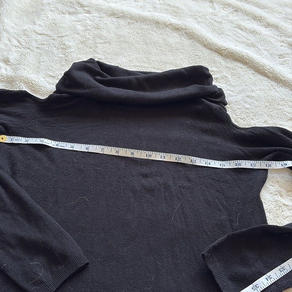 BUFFALO David Bitton Long Sleeve Shoulder Cut out Black Turtleneck Top - Picture 3 of 7